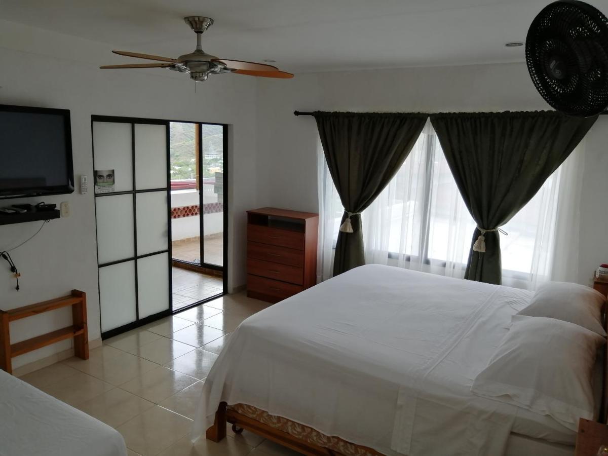 Casa Italia Guest House ตากังกา ภายนอก รูปภาพ